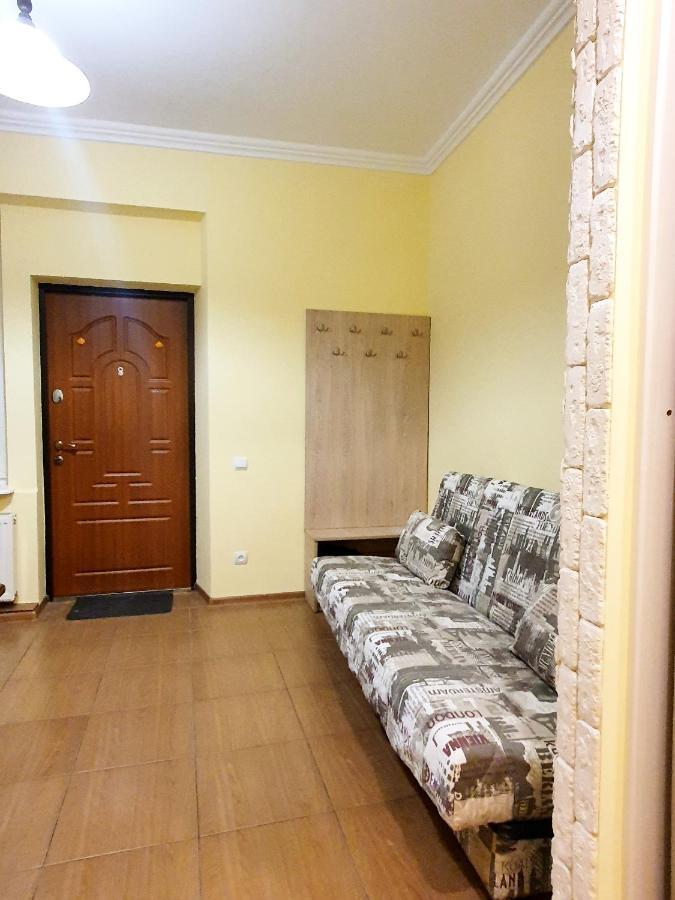 Homey Apartment On Vicheva Str. Lwów Zewnętrze zdjęcie